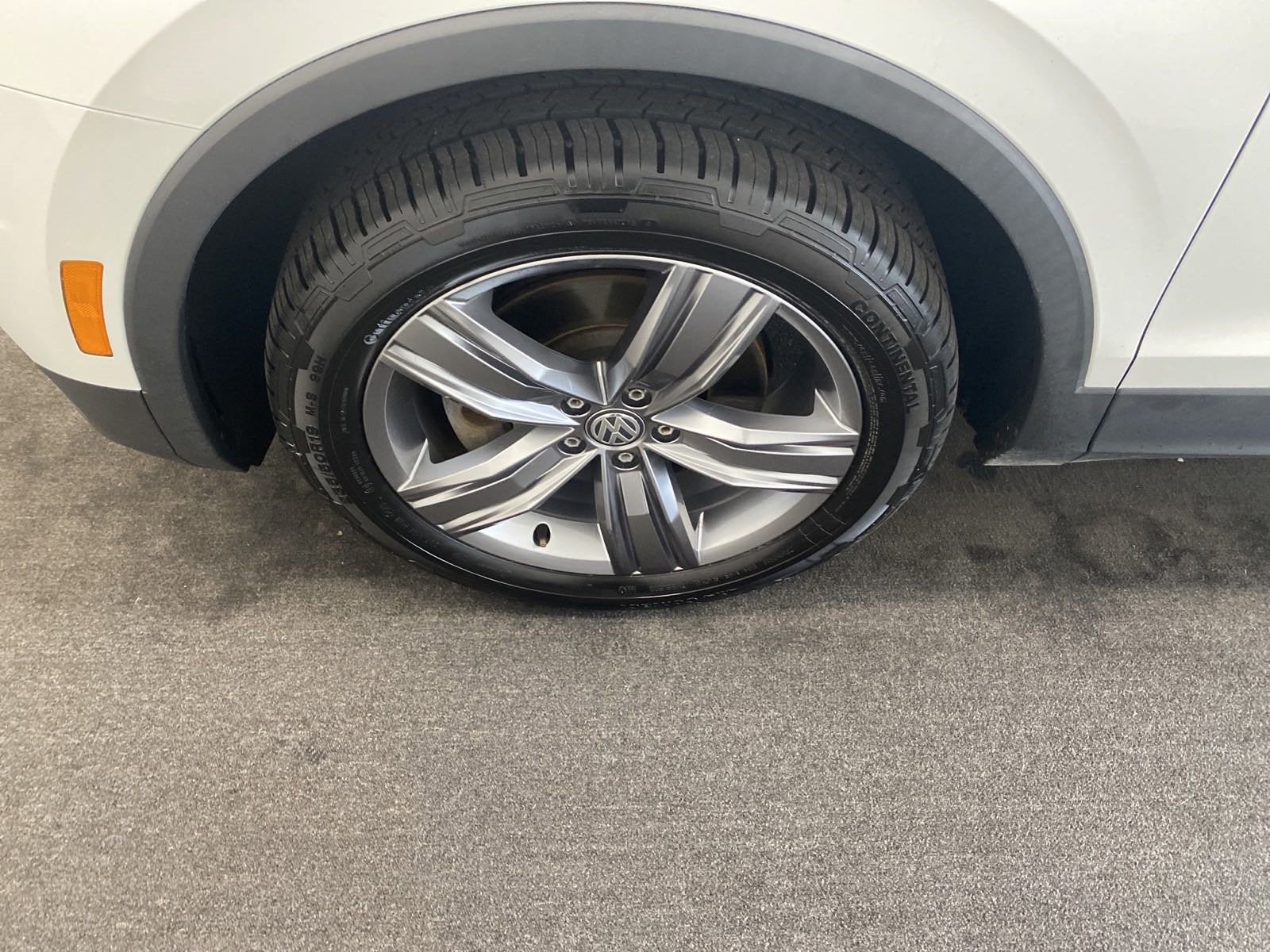2019 Volkswagen Tiguan 2.0T SEL Premium